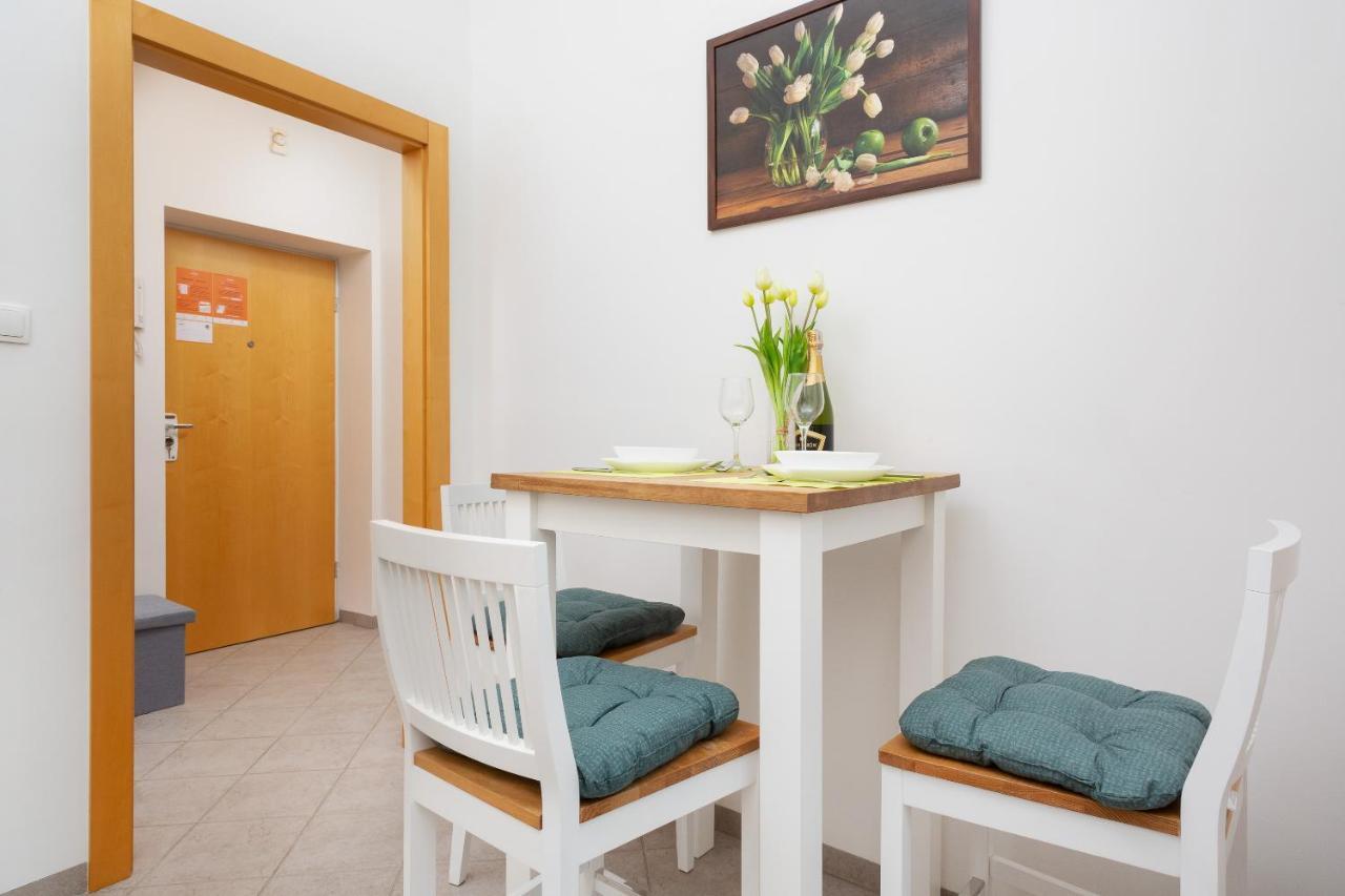 Appartamento Warecka By Renters Varsavia